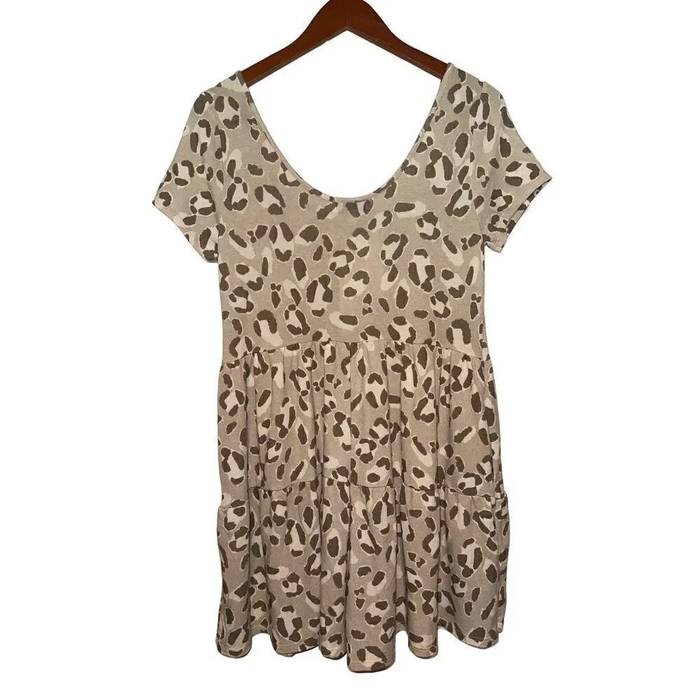 NWT‎ -GILLI Brooklyn Animal Print Romper Size S-M